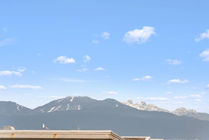 PH6 - 7988 Ackroyd Road, Richmond, V6X 0K6 | Image 2