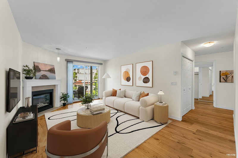 302 - 4758 53 Street, Delta, V4K 2Z1 | Image 2