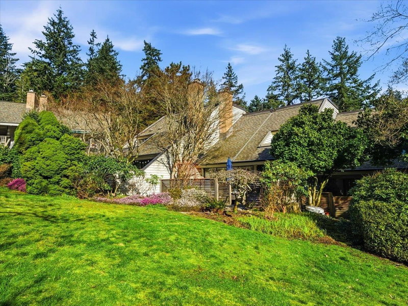 15 - 4957 Marine Drive, West Vancouver, V7W 2P5 | Image 3