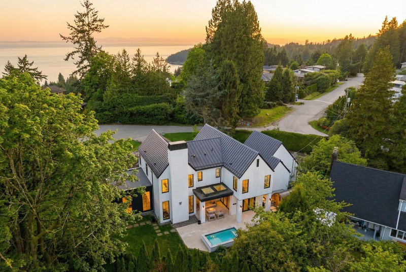 4050 Ripple Place, West Vancouver, V7V 3L4 | Image 2