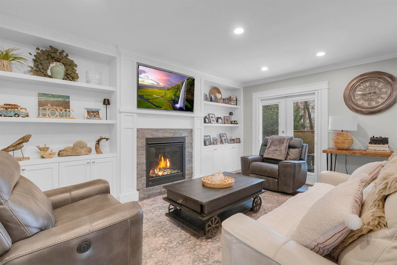 8168 132a Street, Surrey, V3W 8Y6 | Image 2