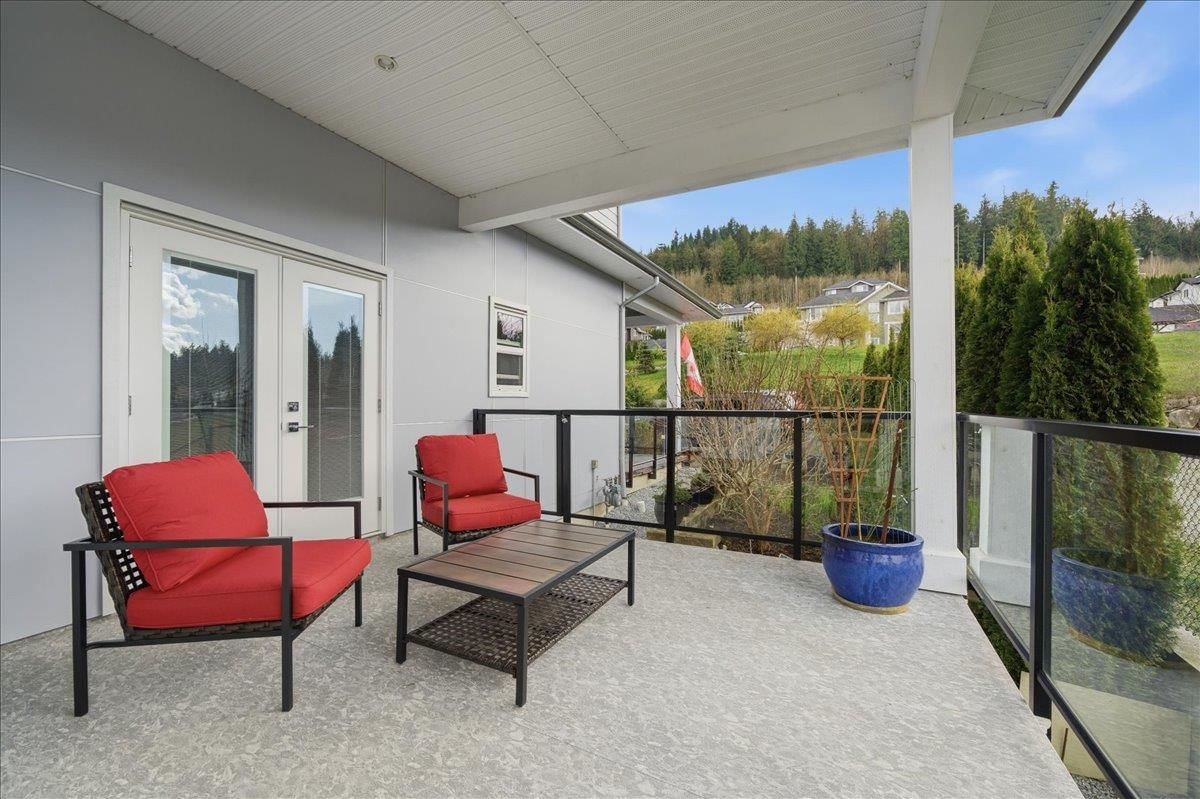 Listing Image 17