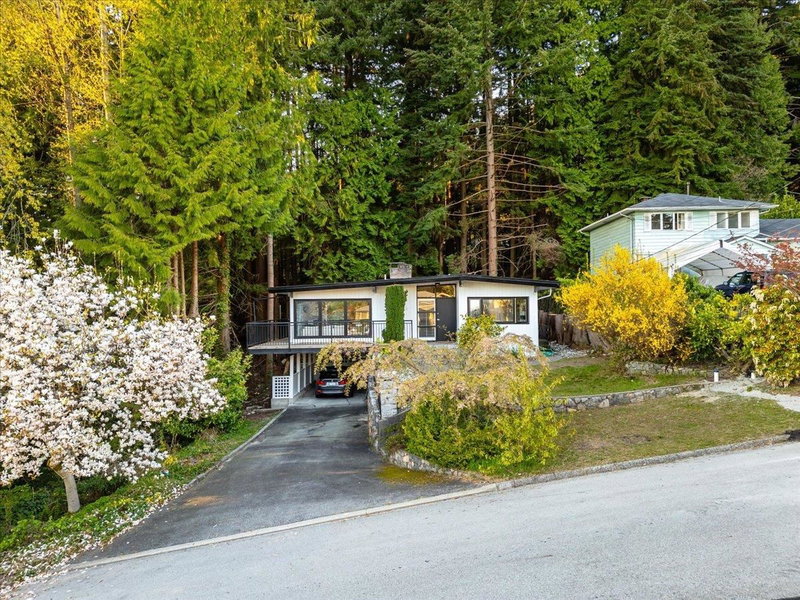 868 Prospect Avenue, North Vancouver, V7R 2M3 | Image 2