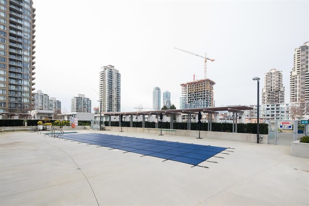 Listing Image 17