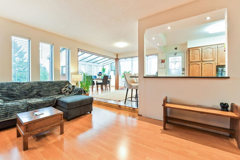 34560 Hurst Crescent, Abbotsford, V2S 5B4 | Image 3