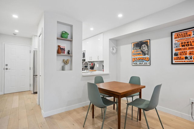 101 - 1099 Broadway E