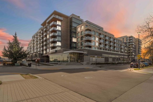 TH 109 - 755 Harbourside Drive