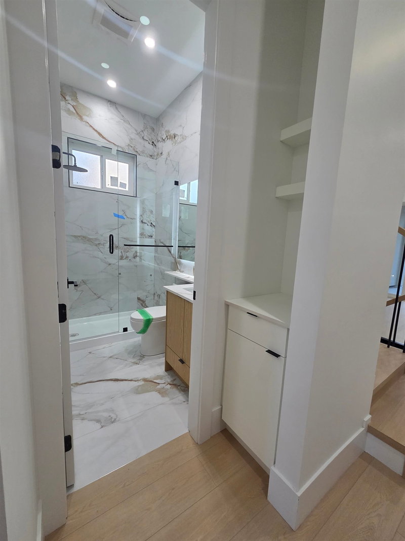 11663 89a Avenue, Delta, V4C 7J7 | Image 3