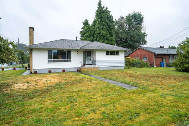 2084 Hollyberry Court