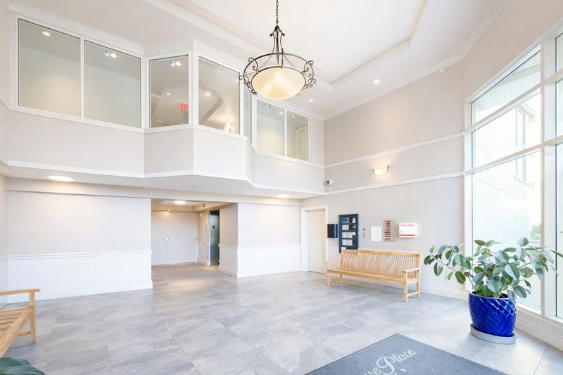 307 - 5860 Dover Crescent, Richmond, V7C 5S6 | Image 2