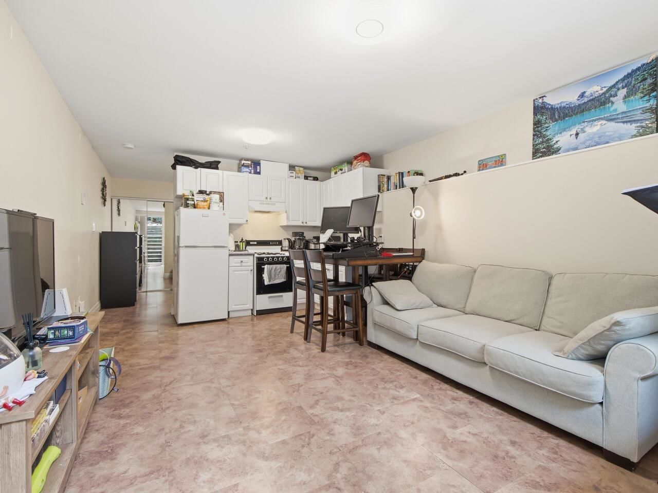 Listing Image 20