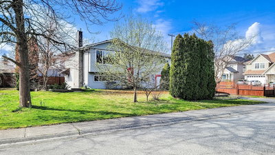 11645 195a Street | Pitt Meadows | Image