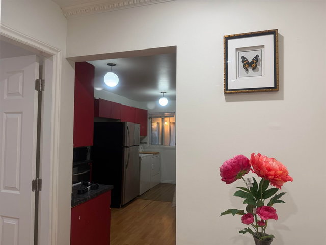 1440 King Edward Avenue E