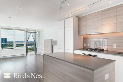 1512 - 988 Quayside Drive | New Westminster | Image