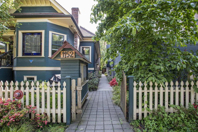 2 - 1152 Comox Street