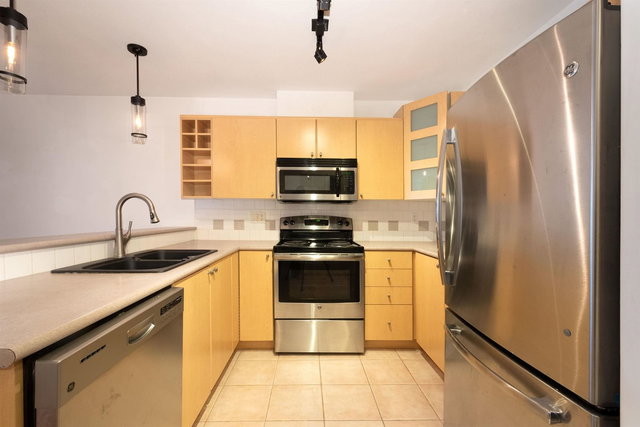 105 - 3136 St. Johns Street