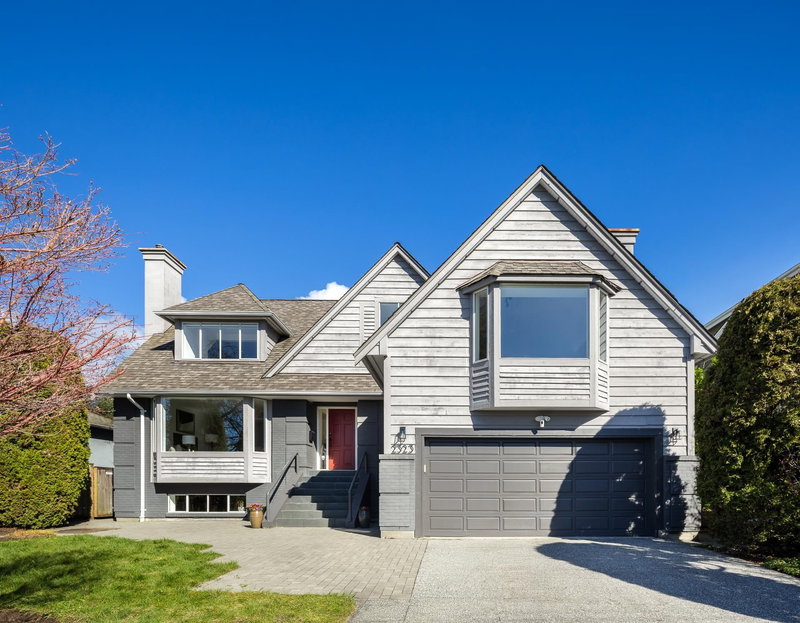 2323 Inglewood Avenue, West Vancouver, V7V 1Z9 | Image 2