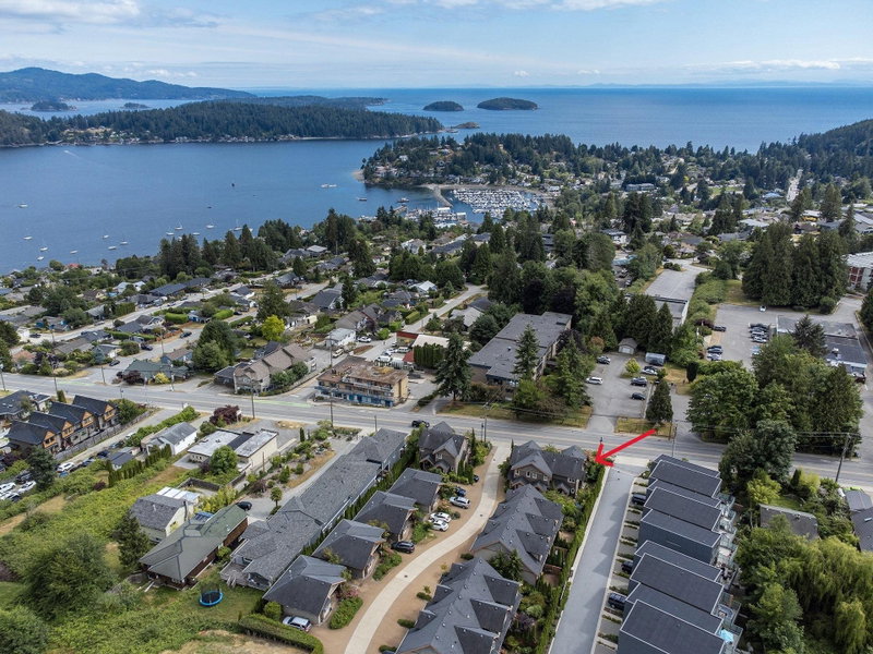 1 - 728 Gibsons Way