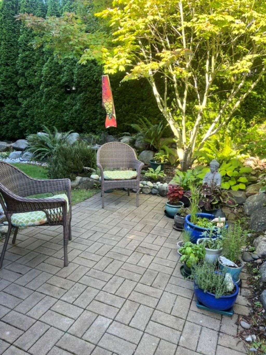 Listing Image 6