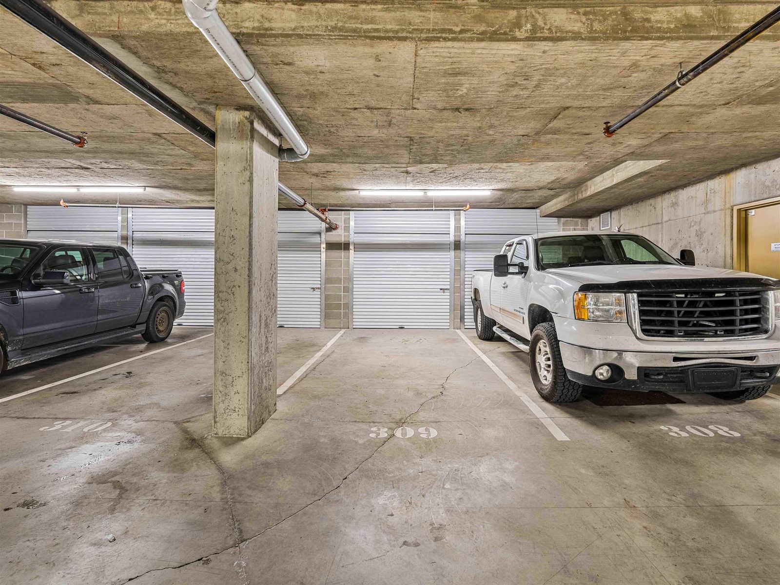 Listing Image 37