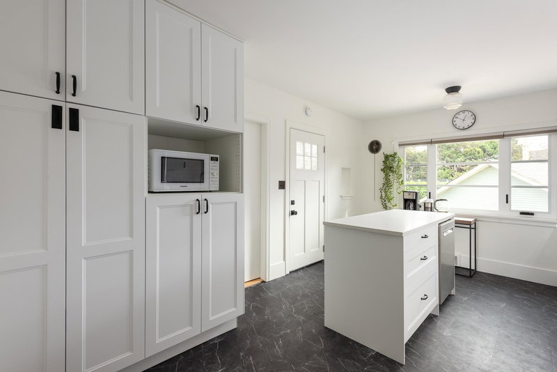 106 College Court, New Westminster, V3L 1K9 | Image 3