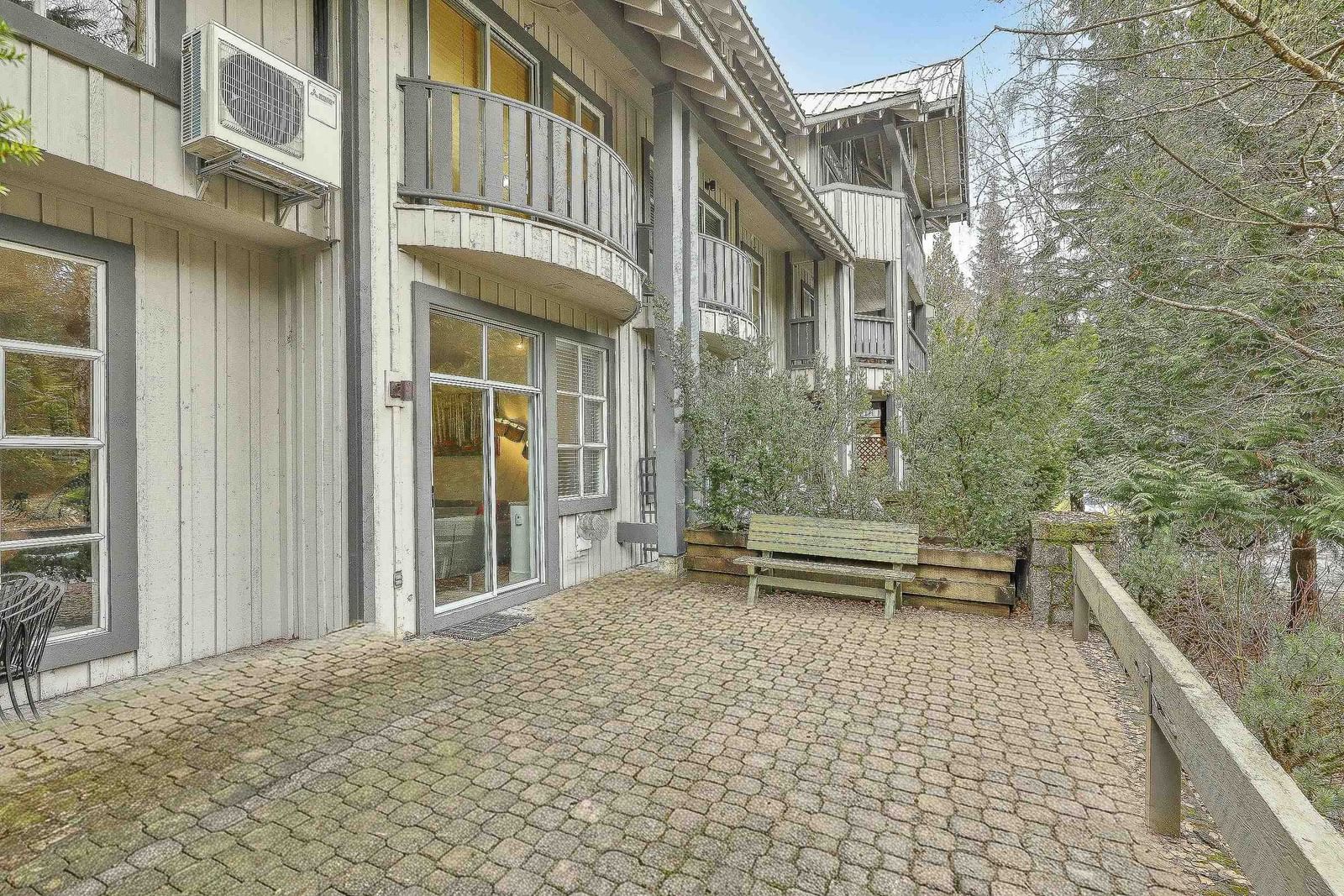 Listing Image 17