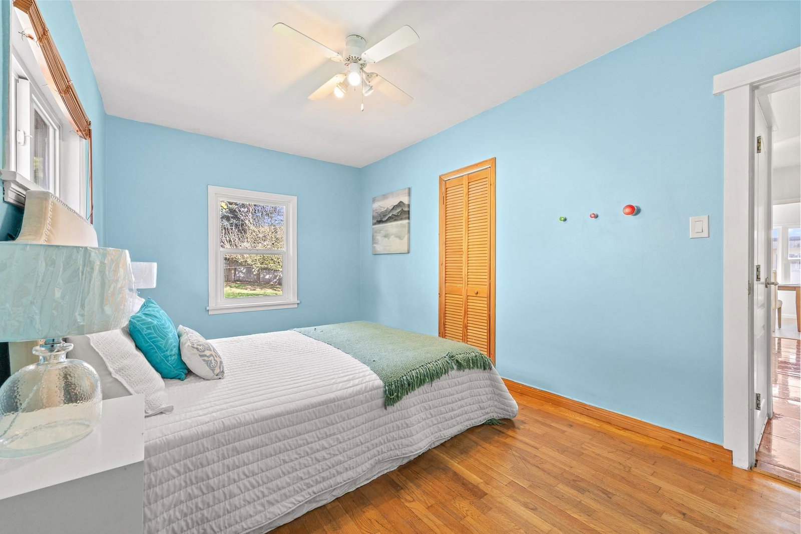Listing Image 21