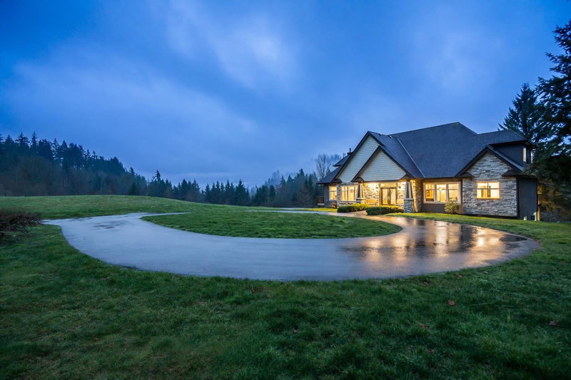 10228 Stave Lake Road, Mission, V2V 0B5 | Image 3