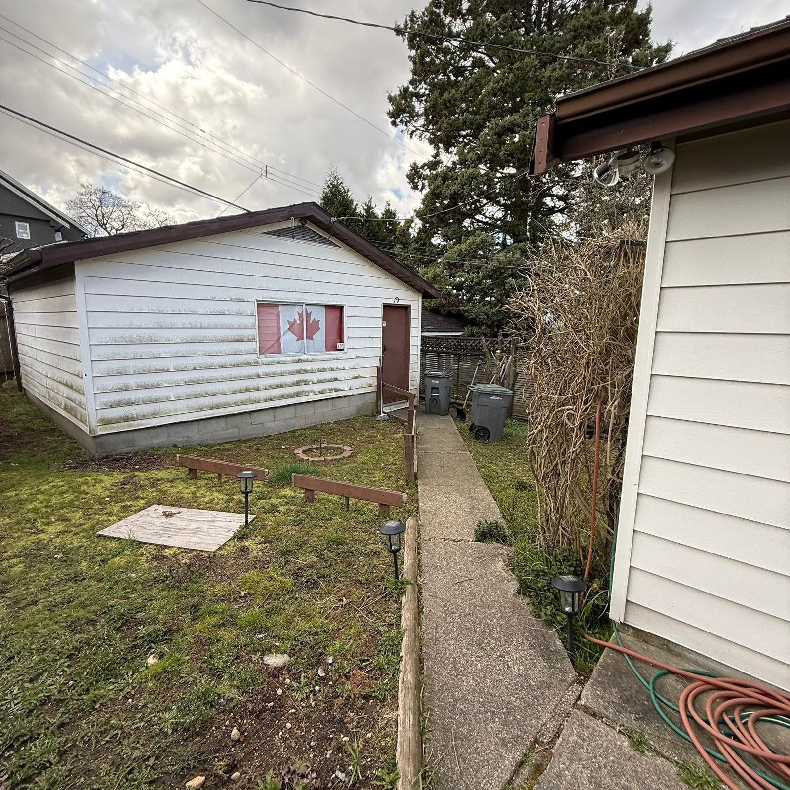 Listing Image 17