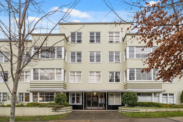 204 - 1565 Burnaby Street