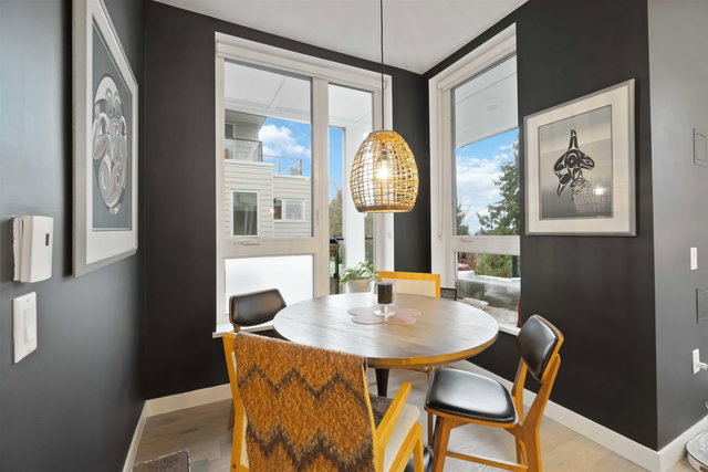 403 - 2137 Chesterfield Avenue