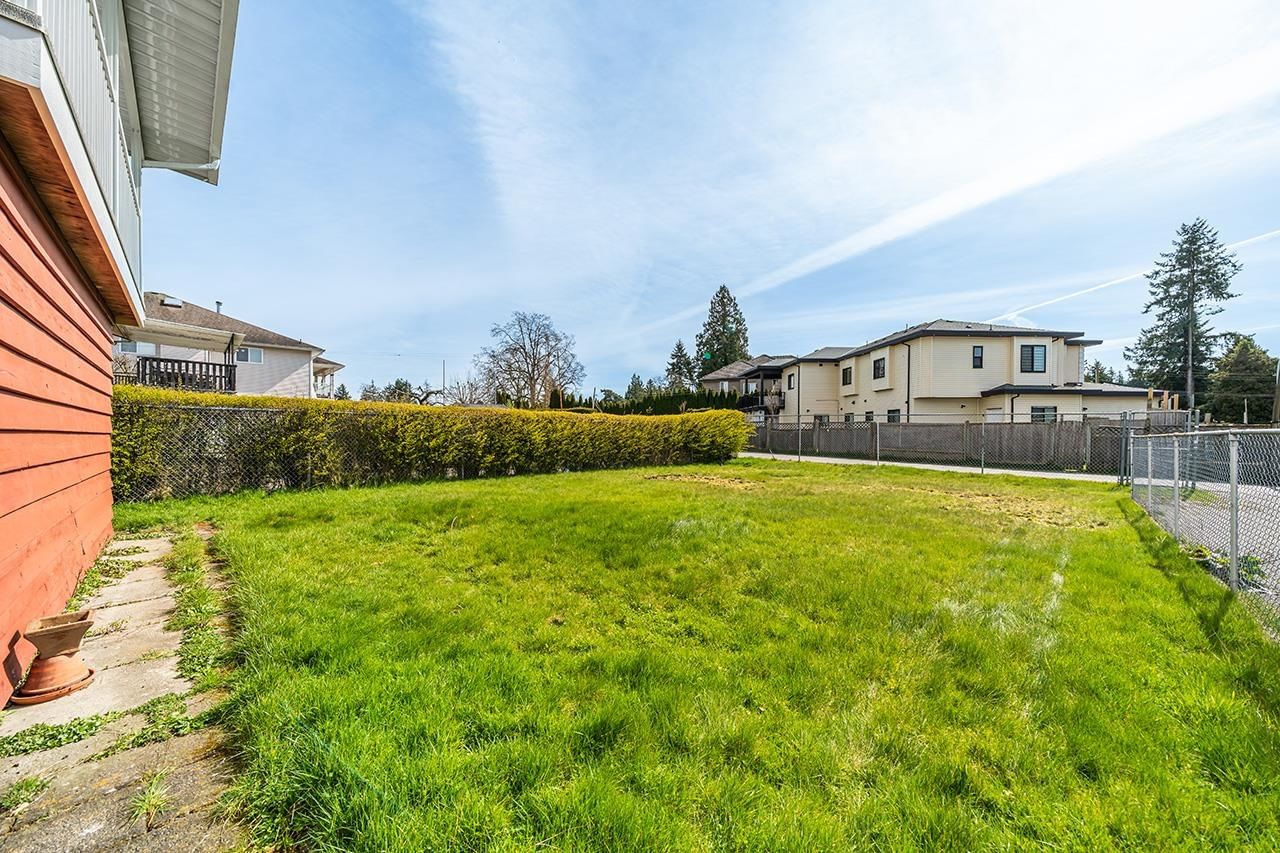 Listing Image 18