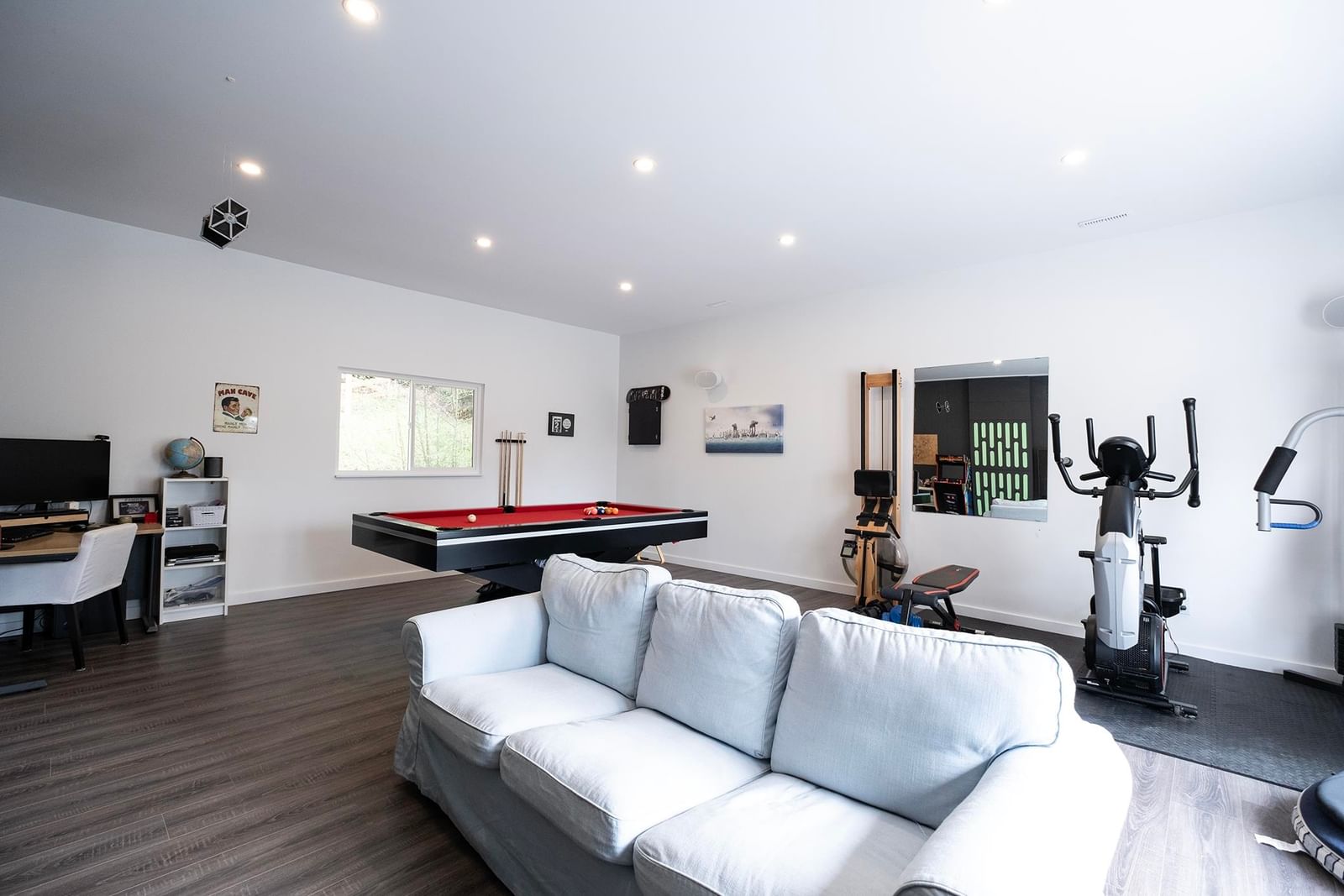 Listing Image 22