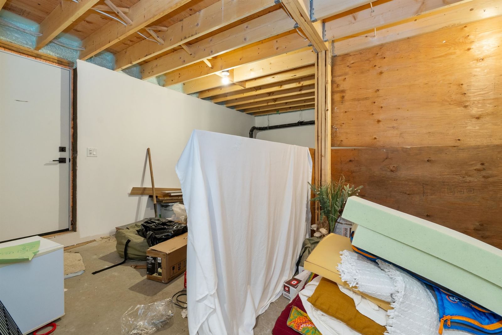 Listing Image 26