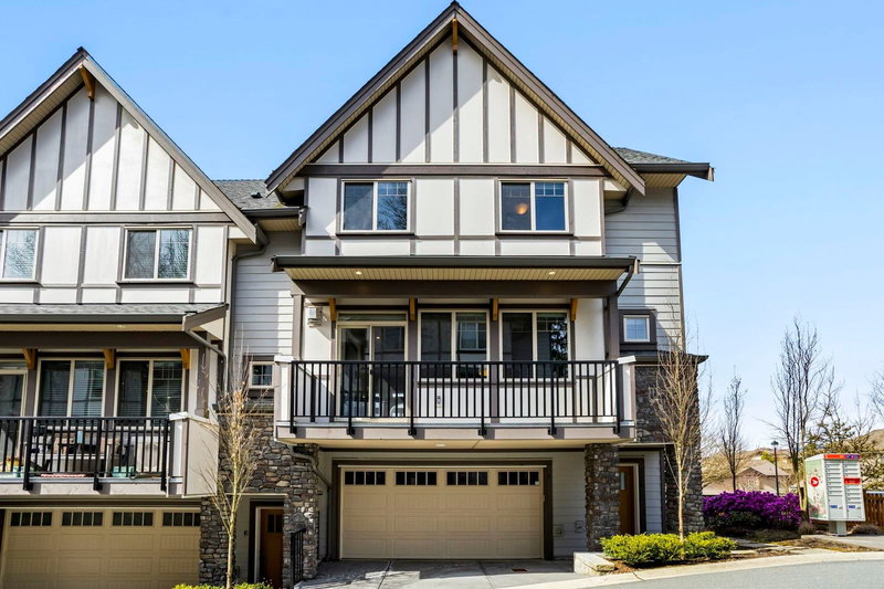 1 - 23710 133 Avenue, Maple Ridge, V4R 2S5 | Image 2