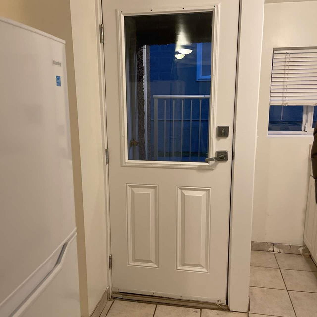 Lower - 1965 Larch Street