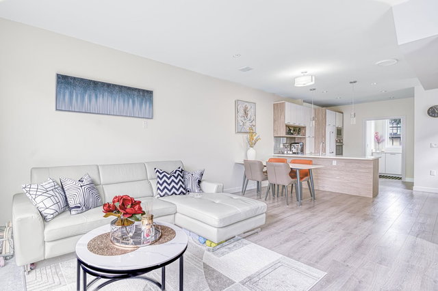 13 - 9800 Granville Avenue