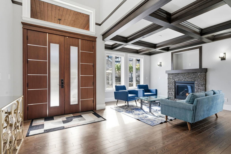 11011 Carmichael Street, Maple Ridge, V2W 0H3 | Image 2