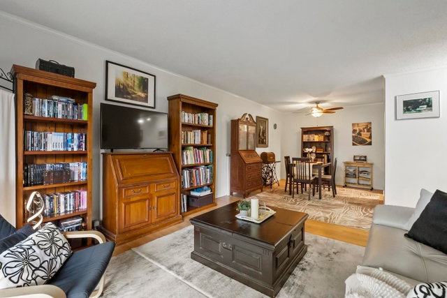 106 - 1720 Southmere Crescent