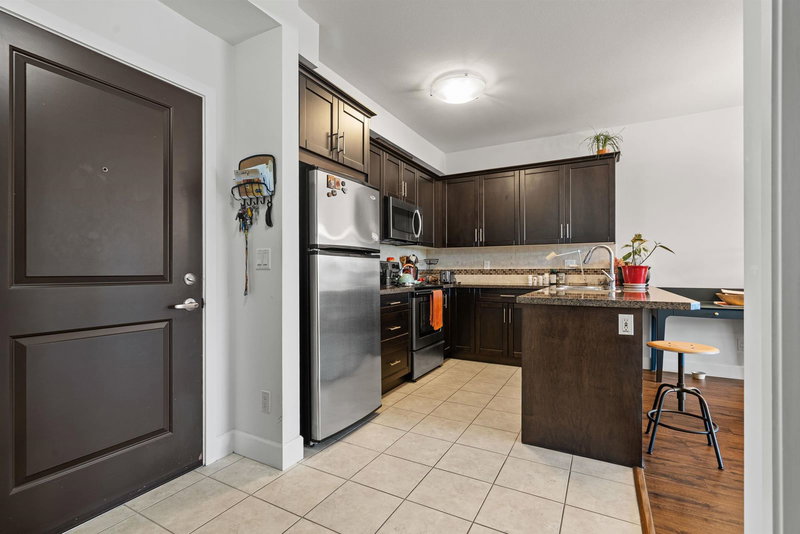 216 - 46262 First Avenue, Chilliwack, V2P 0C3 | Image 3