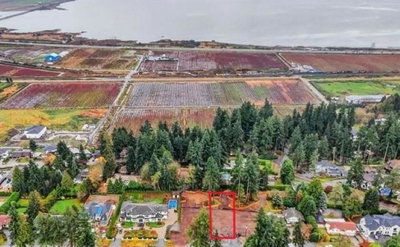 12672 54 Avenue | Surrey | Image