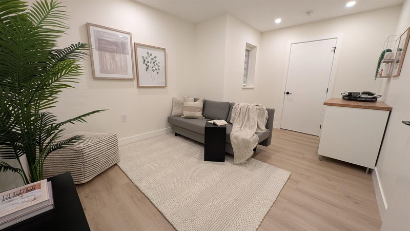 2 - 339 Keary Street, New Westminster, V3L 3L2 | Image 2