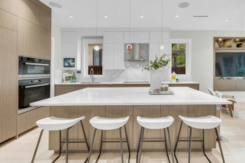 31 Glenmore Drive, West Vancouver, V7S 1A5 | Image 2