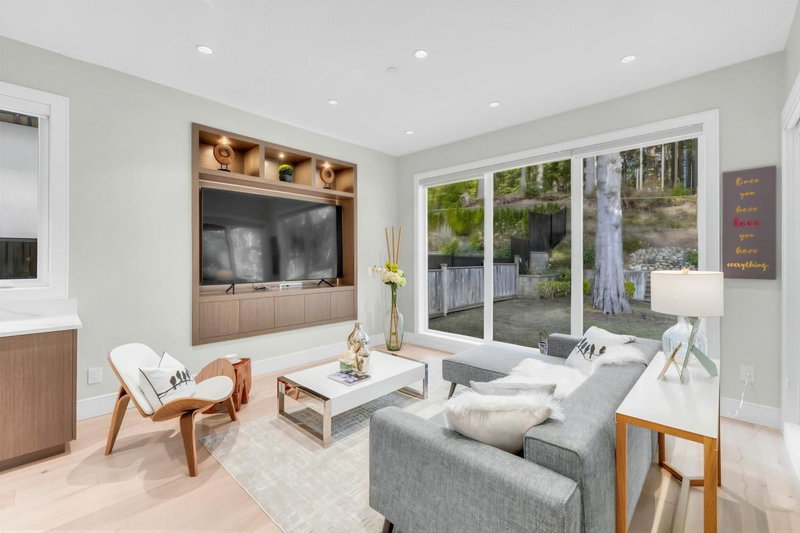 31 Glenmore Drive, West Vancouver, V7S 1A5 | Image 3