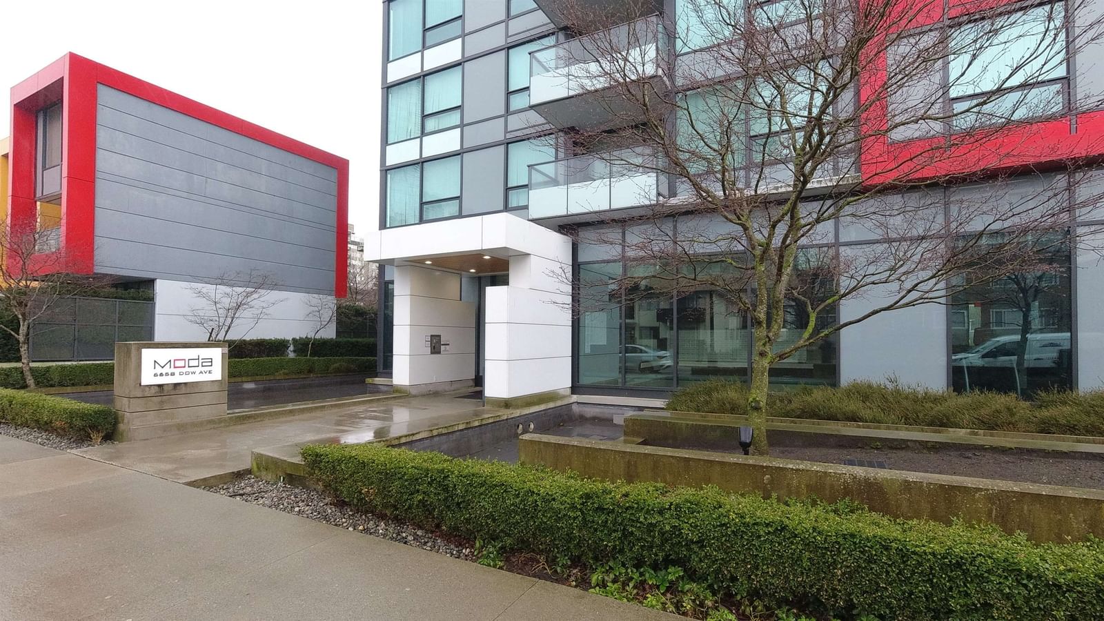 Listing Image 17
