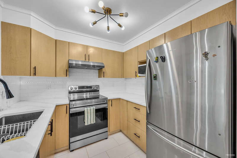 310 - 15220 Guildford Drive, Surrey, V3R 0Y6 | Image 2