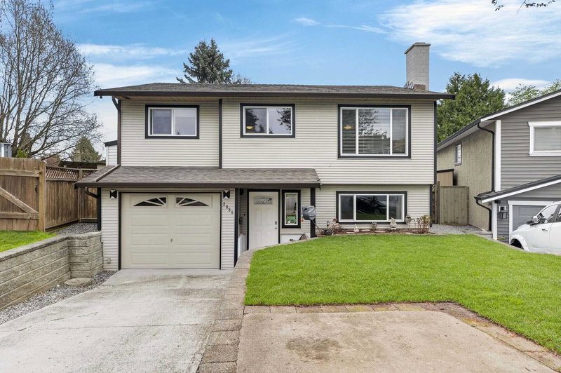 2838 Woodland Court, Langley, V2Y 1G1 | Image 2