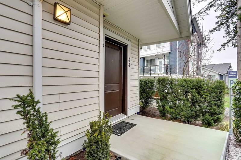 44 - 14355 62 Avenue, Surrey, V3X 0K6 | Image 2