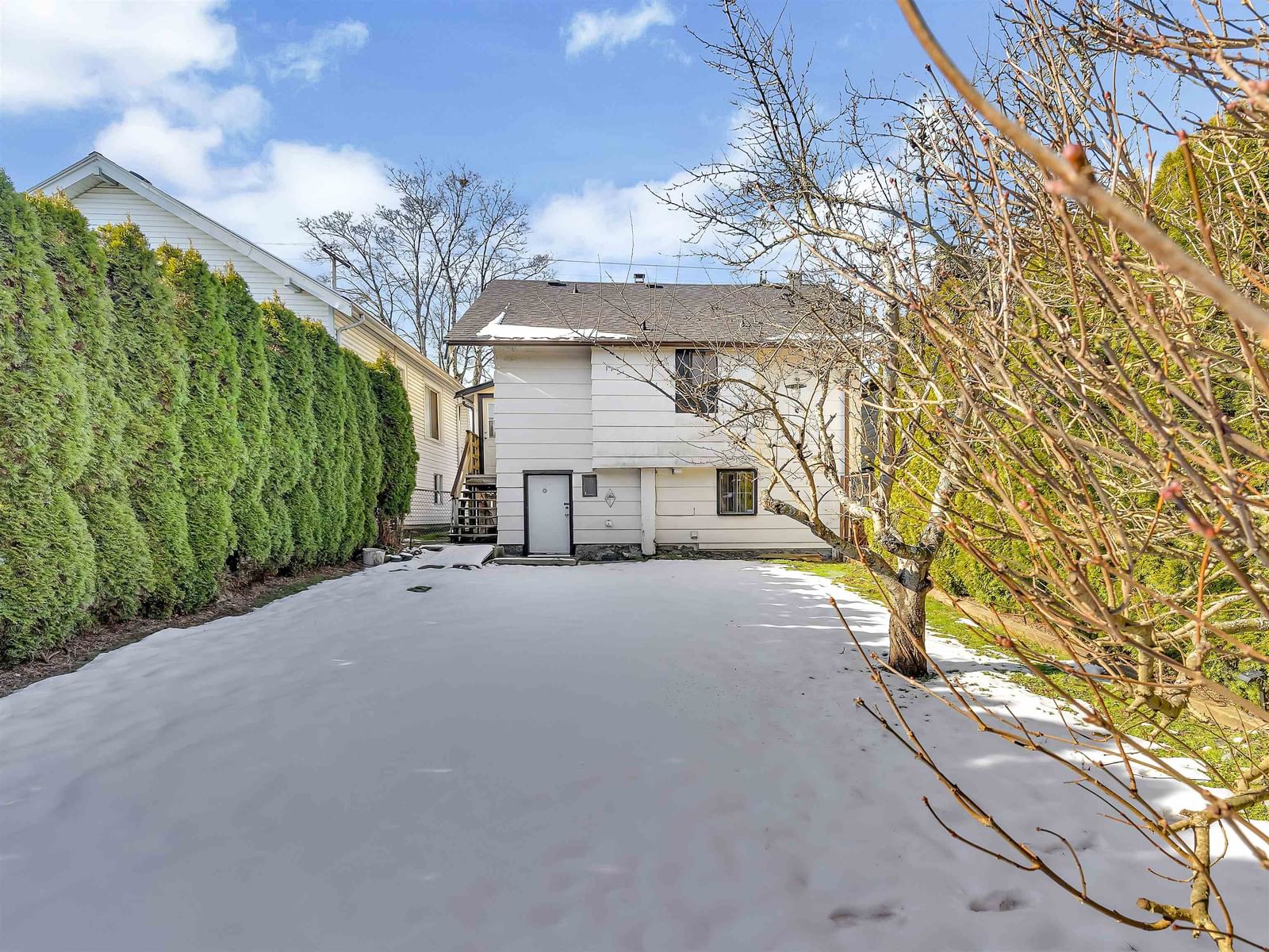 Listing Image 20