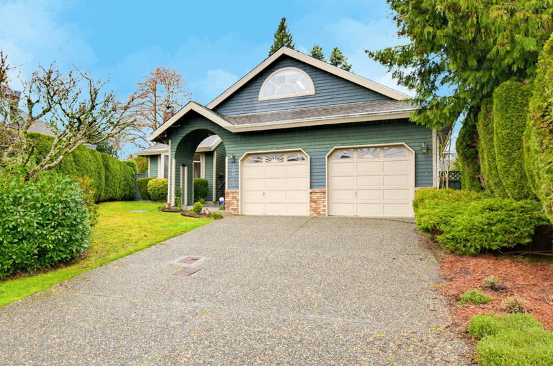 10574 Woodglen Close, Surrey, V4N 1V4 | Image 2